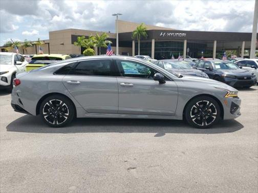 2022 Kia K5 GT-Line
