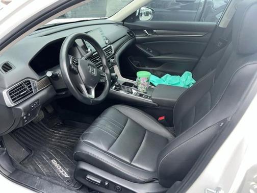 2022 Honda Accord EX-L 1.5T