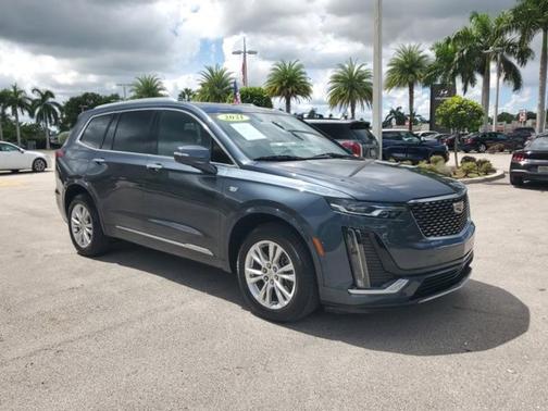 2021 Cadillac XT6 Luxury FWD