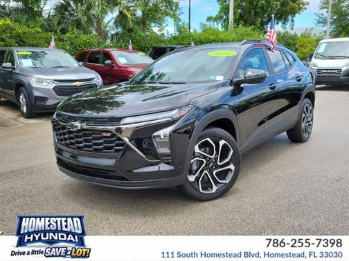 Mosaic Black Metallic 2026 Chevrolet Trax FWD 2RS