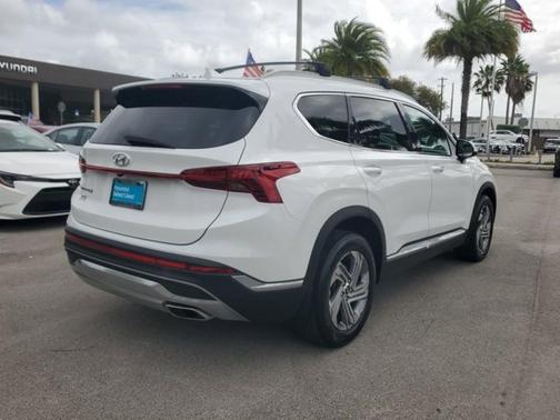Quartz White 2022 Hyundai SANTA FE SEL 2.4