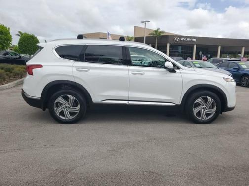 Quartz White 2022 Hyundai SANTA FE SEL 2.4