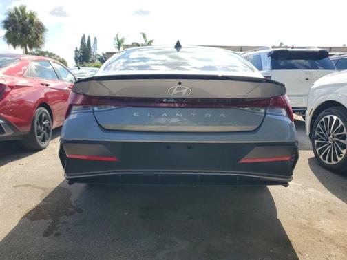 2026 Hyundai ELANTRA Sport