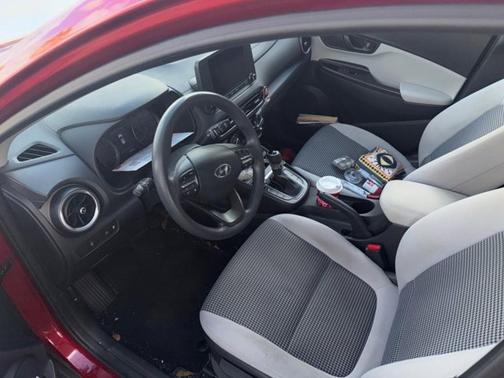 Ultimate Red 2023 Hyundai KONA SE