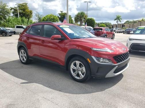 2023 Hyundai KONA SEL