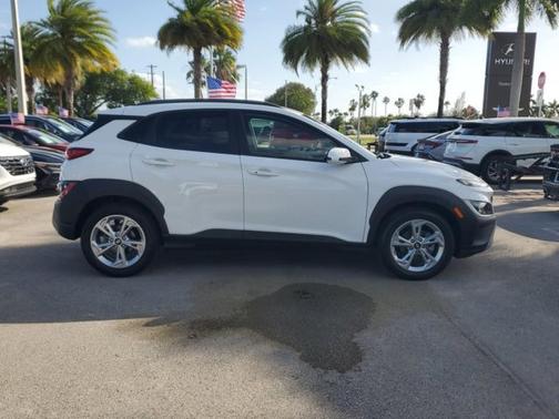 Lunar White 2023 Hyundai KONA SEL