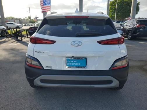 Lunar White 2023 Hyundai KONA SEL