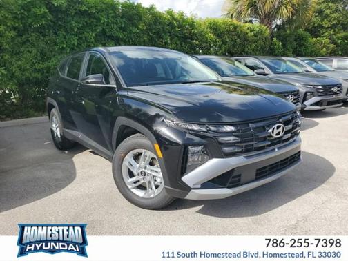 2025 Hyundai TUCSON SE