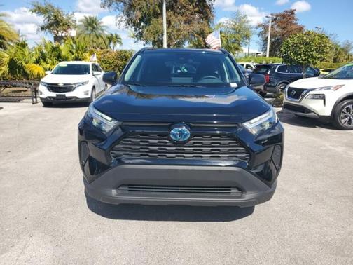 2024 Toyota RAV4 Hybrid LE
