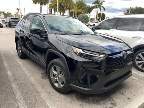 2024 Toyota RAV4 Hybrid LE