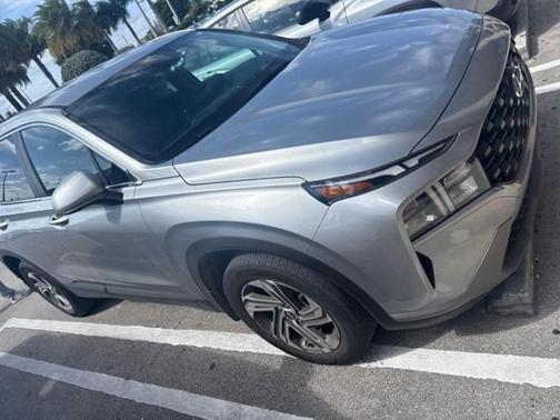 Shimmering Silver 2023 Hyundai SANTA FE SE