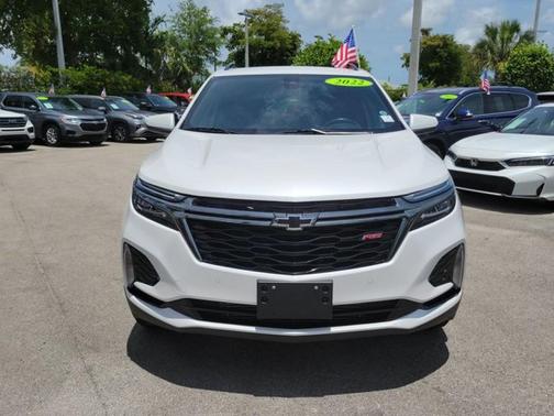 Iridescent Pearl Tricoat 2022 Chevrolet Equinox AWD RS