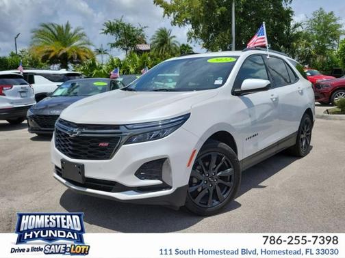 Iridescent Pearl Tricoat 2022 Chevrolet Equinox AWD RS
