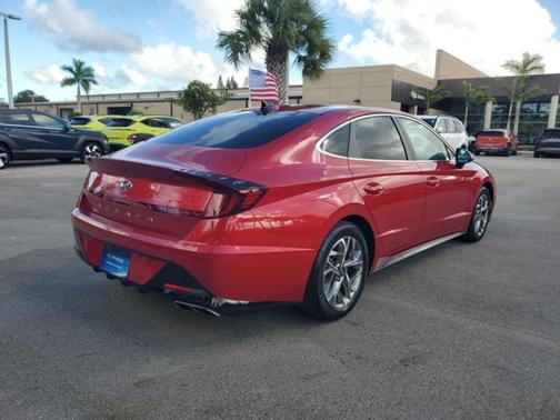 2021 Hyundai SONATA SEL