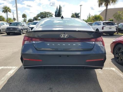 Ecotronic Gray 2026 Hyundai ELANTRA Sport