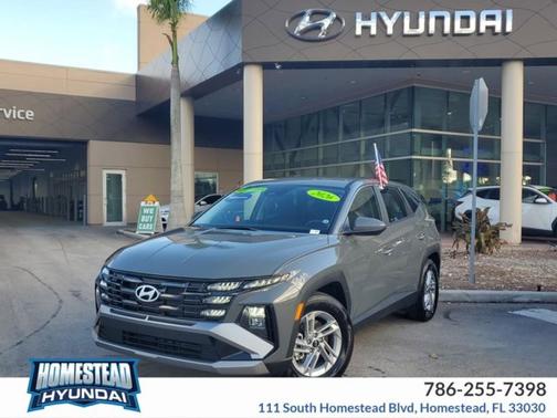 2026 Hyundai TUCSON SE