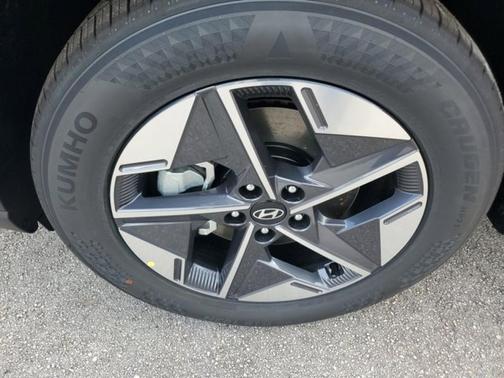 2026 Hyundai TUCSON SEL Convenience