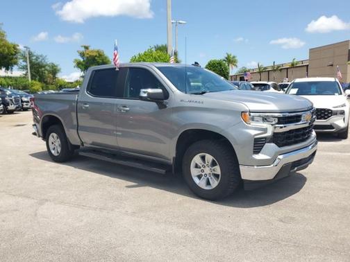 Sterling Gray Metallic 2025 Chevrolet Silverado 1500 LT