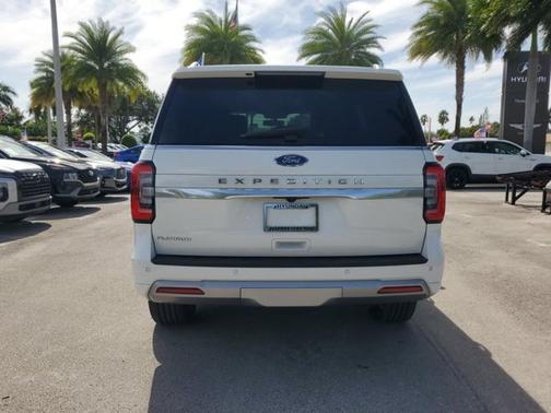 2023 Ford Expedition Platinum