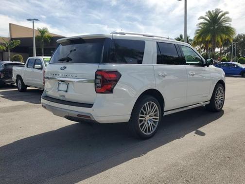 2023 Ford Expedition Platinum