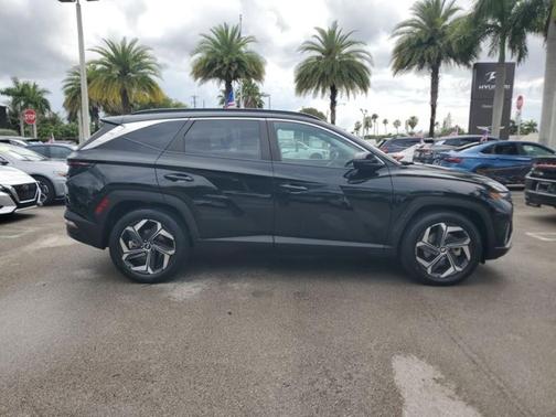 Phantom Black 2023 Hyundai TUCSON SEL