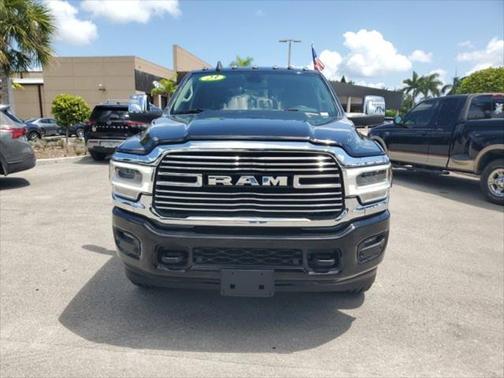 2023 RAM 2500 Laramie Crew Cab 4x4 6'4' Box