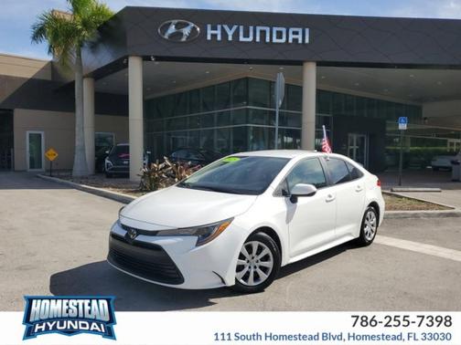 2025 Toyota Corolla LE