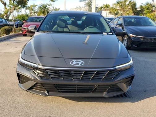 Ecotronic Gray Pearl 2024 Hyundai ELANTRA HEV Blue