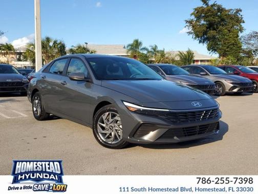 Ecotronic Gray Pearl 2024 Hyundai ELANTRA HEV Blue