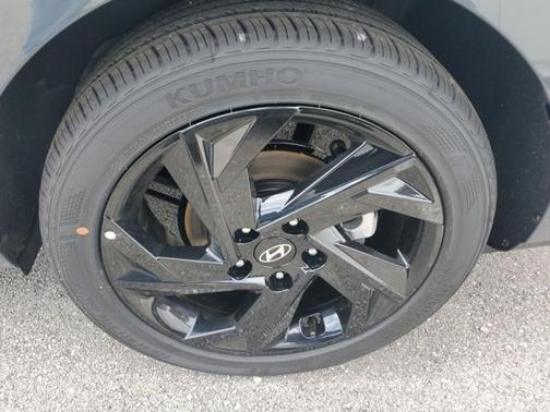Ecotronic Gray 2026 Hyundai ELANTRA Sport