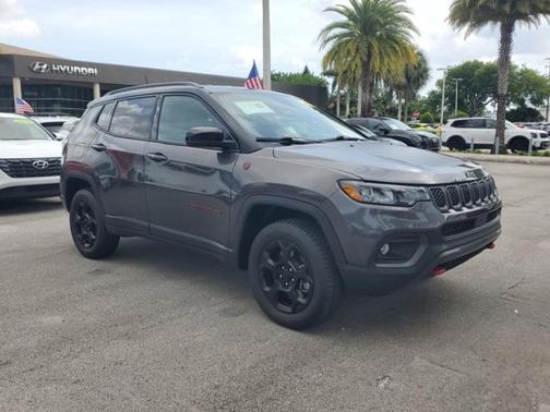 Black Clearcoat 2024 Jeep Compass Trailhawk