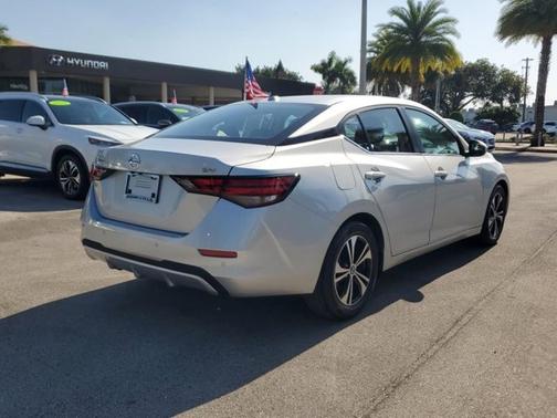 2022 Nissan Sentra SV