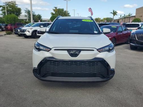 Wind Chill Pearl 2024 Toyota Corolla Hybrid SE