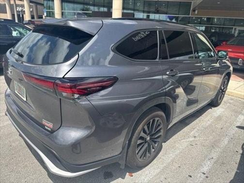 2024 Toyota Highlander XSE