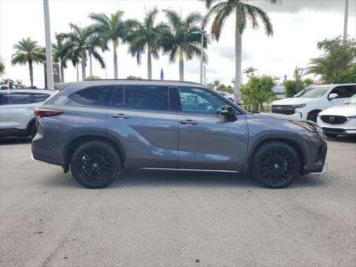 2024 Toyota Highlander XSE