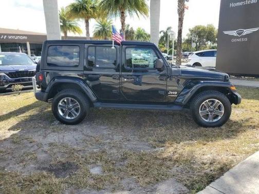 2020 Jeep Wrangler Unlimited Sahara