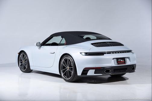 2023 Porsche 911 Carrera