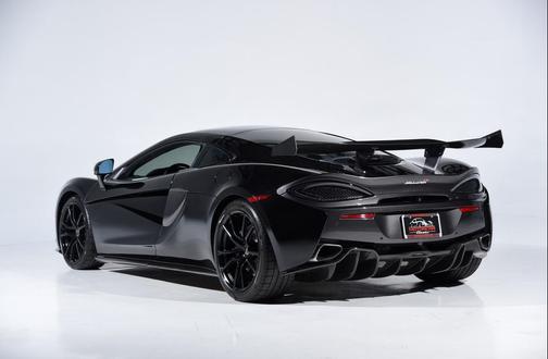 2017 McLaren 570GT Base