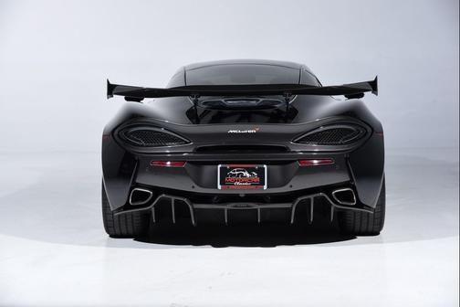 2017 McLaren 570GT Base