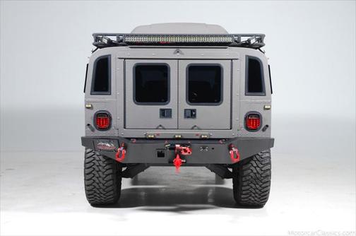 2001 Am General Hummer Enclosed