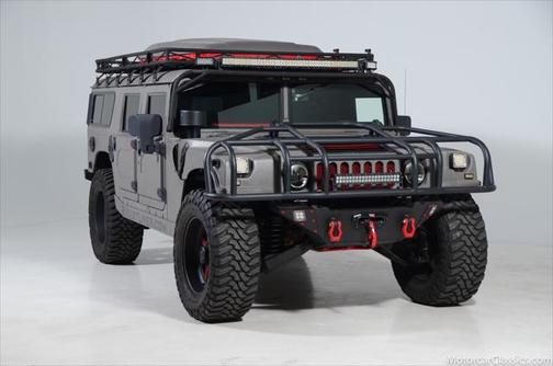 2001 Am General Hummer Enclosed