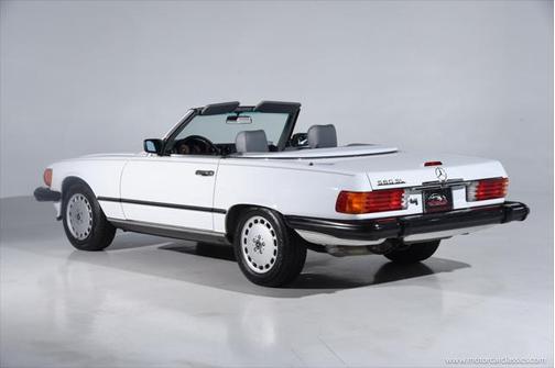 1989 Mercedes-Benz S-Class 560 SL