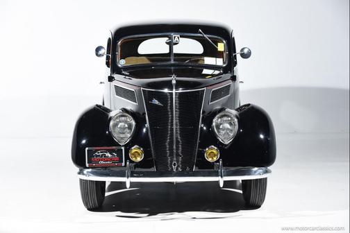 1937 Ford Coupe Black