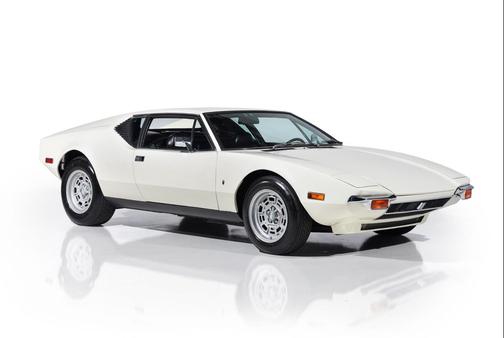 1972 DeTomaso Pantera Coupe