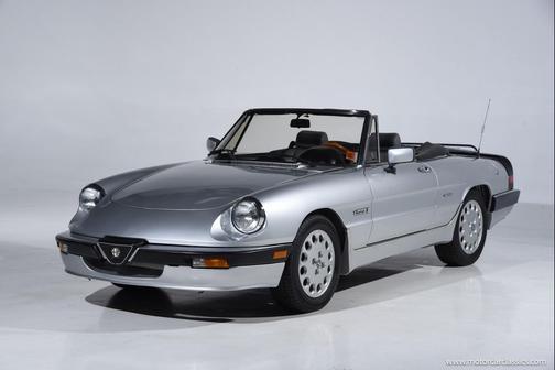 1987 Alfa Romeo Spider Quadrifoglio