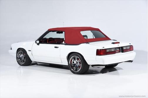 1992 Ford Mustang LX 5.0L Sport
