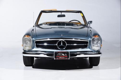 1969 Mercedes-Benz 280SL 280SL