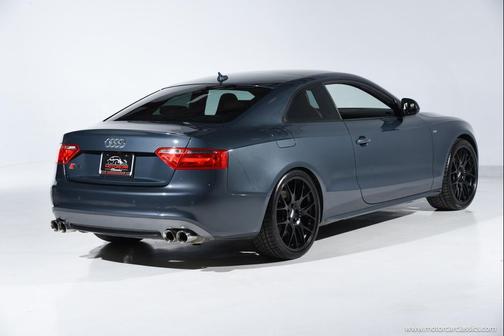 Gray 2008 Audi S5 4.2 quattro