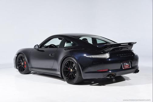 2016 Porsche 911 Carrera GTS