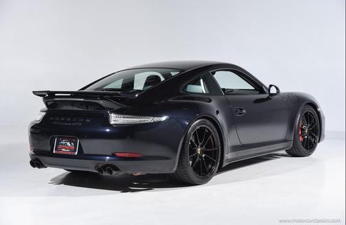 2016 Porsche 911 Carrera GTS